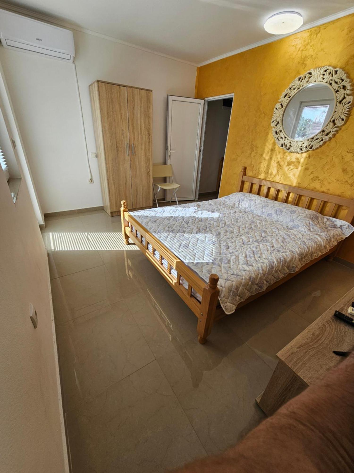 Apartmani Vila Ebra Утьеха Экстерьер фото